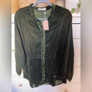Women's Natural Life Green Velvet Tunic Top Shacket Pockets Size S Boho Chic